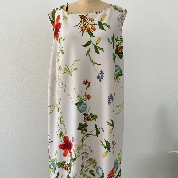 Gabby Skye Dresses | Gabby Skype Floral Print Maxi Multicolor Dress Size 18w | Color: Green/White | Size: 18w | Tanyaclaire's Closet